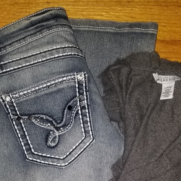 Nwot "OUTFIT"never worn.L Sweater&Jeans run big - Picture 2 of 6